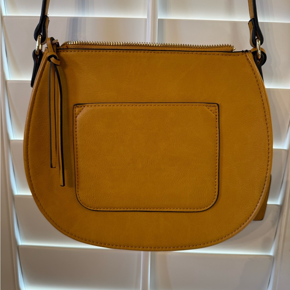 Elegant sole society Yellow Crossbody Bag - Picture 6 of 8